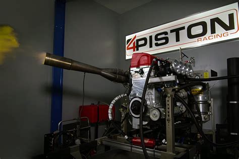 Video: 4 Piston Racing Builds A 500+ HP Naturally Aspirated K24!