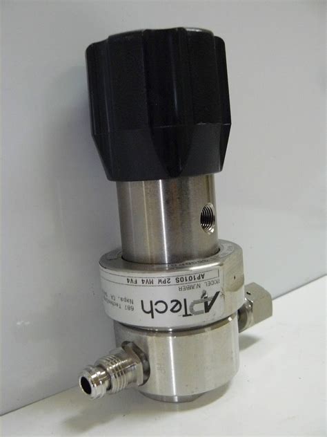 APTECH AP1010S 2PW MV4 FV4 PRESSURE REGULATOR 3500PSI IN 100PSI OUT AP