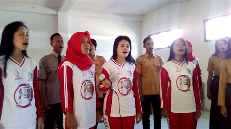 LAGU NASIONAL INDONESIA RAYA PADUAN SUARA SMK 17 TEGALDLIMO YouTube