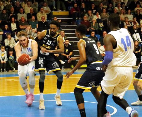 Basket Ball Nationale 2 Le BB Marmande Aura Beaucoup De Mal