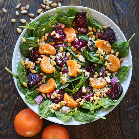 Beet Salad With Spinach And Honey Mustard Lemon Dressing Karinokada