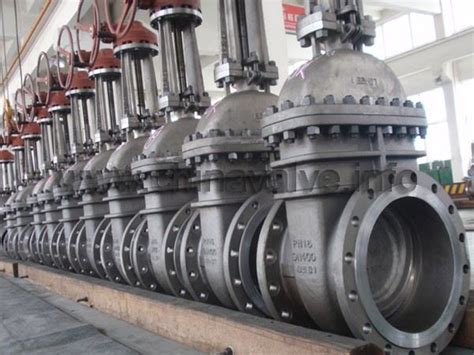 China Customized Din Carbon Steel Flange Gate Valve Manufacturers