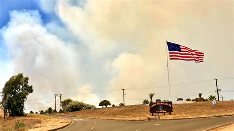 1000 Acre Brush Fire At Camp Pendleton Fully Contained Cbs News 8