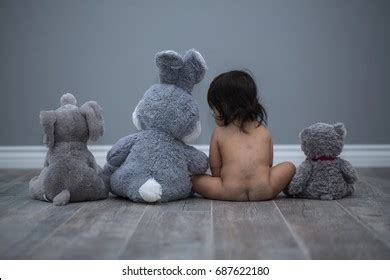 Hundred Naked Baby Butt Royalty Free Images Stock Photos Pictures
