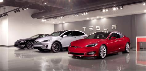 Tesla công bố doanh số kỷ lục nhưng canh bạc giảm giá không đạt được