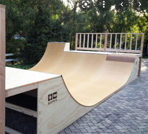 Half Pipes Skate Ramps