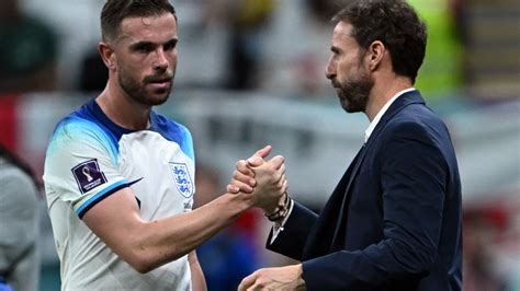 Angleterre Southgate assure qu Henderson reste sélectionnable malgré