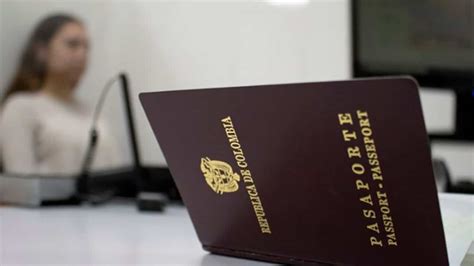 Revocan resolución de licitación pasaportes en Colombia