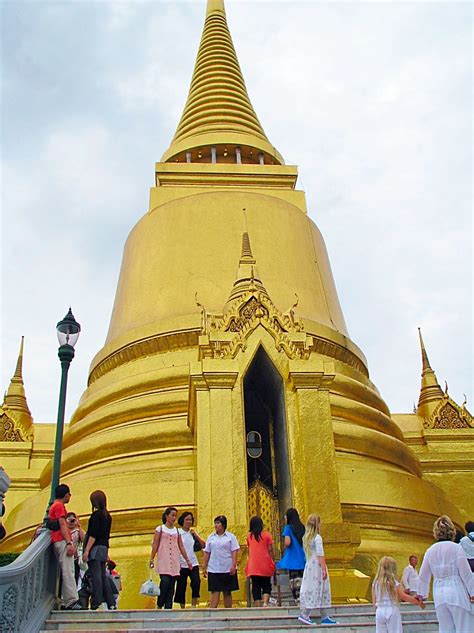 Bangkok Grand Palace | Hello from the Five Star Vagabond