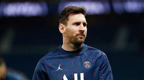 Lionel Messi PSGin Reach Agreement In Principle To Renew Contract