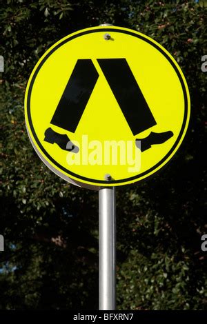 An Australian pedestrian crossing sign Stock Photo - Alamy