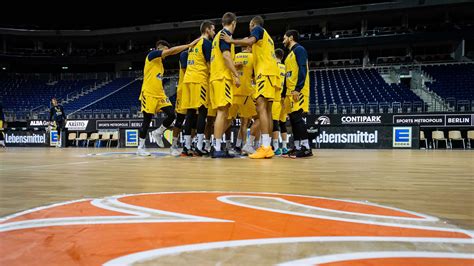 Alba Berlin Erhält Zweijahreslizenz Für Die Euroleague Alba Berlin