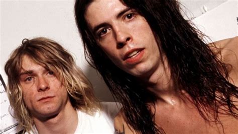 Bi Grafo De Nirvana Acredita Que Kurt Cobain Tinha Inveja De Dave Grohl