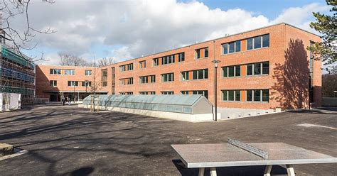 Albertus Magnus Gymnasium In Ehrenfeld K Ln Deutschland Sygic Travel