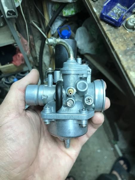 Продаю стоковый японский 16мм карбюратор 3KJ в отличном состоянии с ...