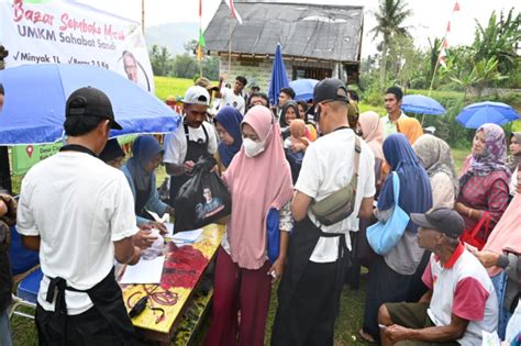 Harga Sembako Melejit Umkm Sahabat Sandi Gemawira Gelar Bazar Ekonomi