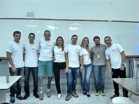 Walter Magui Em Foco Paratleta Participa De Atividade Durante As Aulas