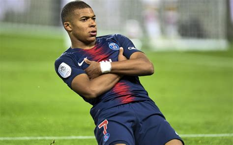 Kylian Mbappe Memes Kylian Mbapp On Instagram Futebol