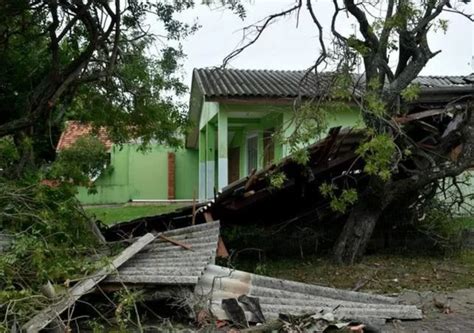 Intensa Frente Fria J Atua No Sul E Avan A Em Dire O Ao Sudeste