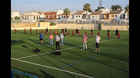 Nuevo césped artificial en el polideportivo Castañita YouTube