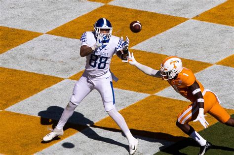 Kentucky Vs Tennessee Time And TV Channel A Sea Of Blue