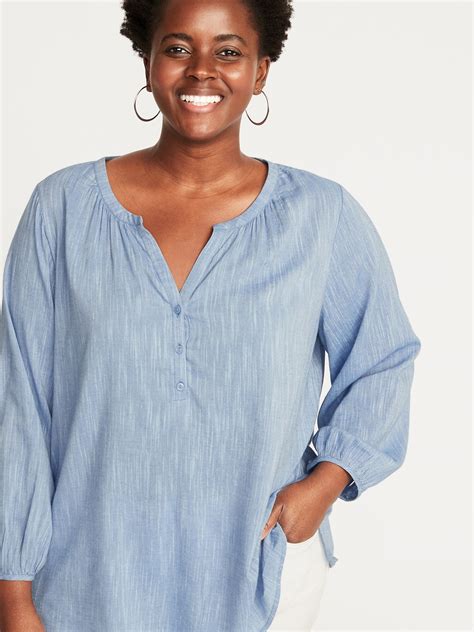 Slub Weave Split Neck Plus Size Blouse Old Navy