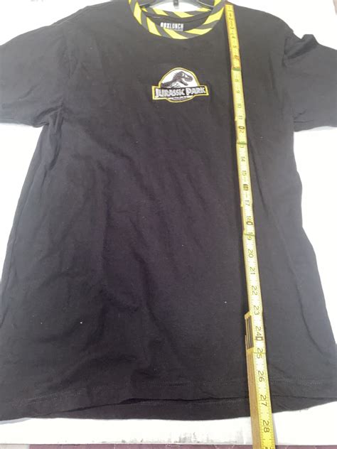 Jurassic Park Box Lunch Brand Black And Yellow T Shir Gem