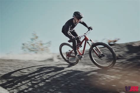 Lancement Du Nouveau V Lo De Trail Bh Lynx Trail Carbon Velomotion