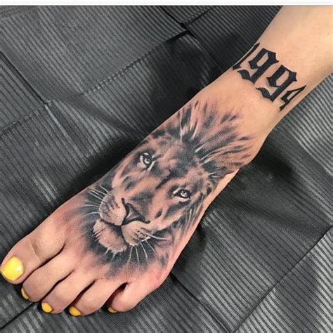 12 Cool Lion Tattoos On Foot Petpress