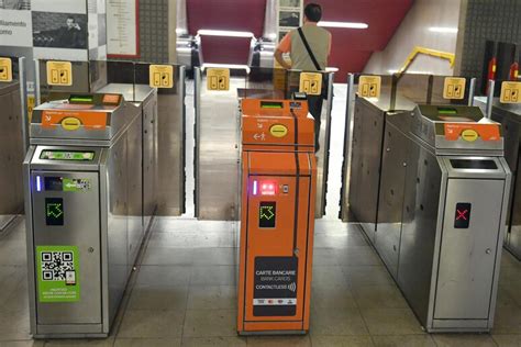 A Milano biglietto sarà contactless su bus e tram Mondo Motori Ansa it