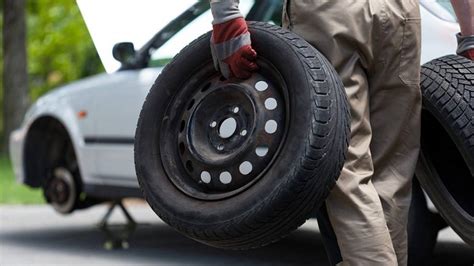 ¿cuándo Debo Cambiar Los Neumáticos Del Coche