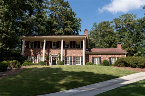 Sandy Springs, Atlanta, GA Neighborhood Guide | Compass