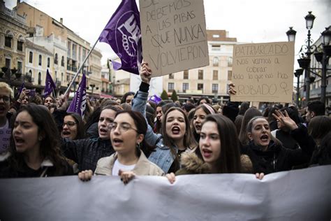 Ccoo Y Ugt Reclaman Avances En El Mbito Laboral Como Paso Previo A La