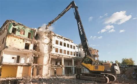 Спецтехника для разрушения зданий купить в Украине - ООО "БФ-Логистик"