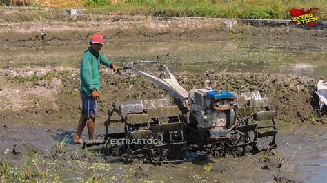 Aman Anti Ambles Traktor Sawah Gunakan Roda Gandeng Jumbo Di Lahan