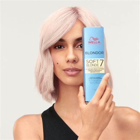 Crème décolorante cheveux Blondor soft Blonde Wella
