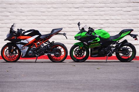 KTM RC 390 Vs Kawasaki Ninja 400 Comparison Review