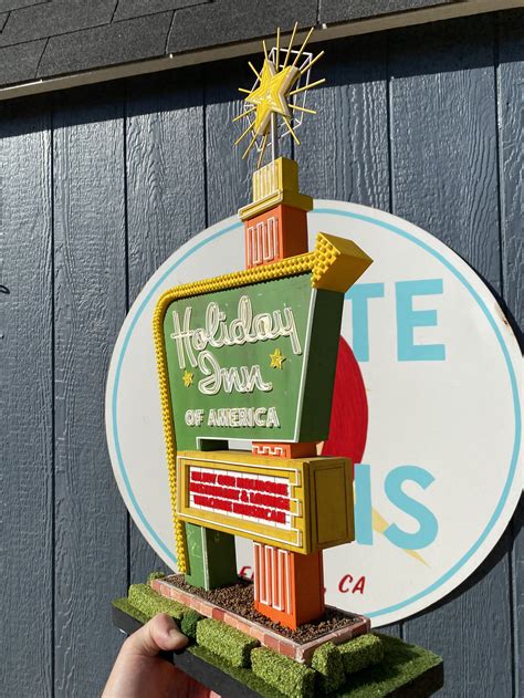 Holiday Inn — Route 9 Signs