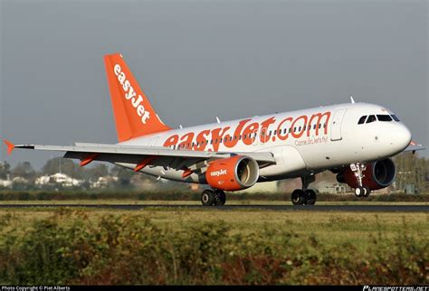 G Ezbz Easyjet Airbus A Photo By Piet Alberts Id