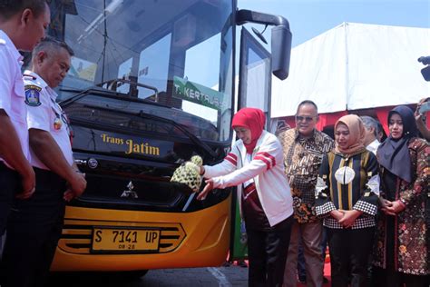 Bus Trans Jatim II Mojokerto Surabaya Resmi Beroperasi Gratis Sampai