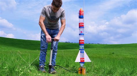 Building Powerful Dual Thrust Water Rocket With Parachute Youtube