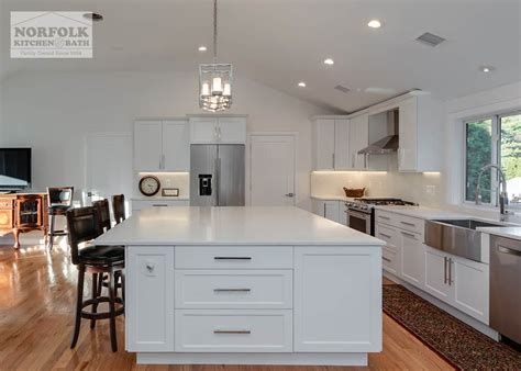 White Shaker Kitchen With Large Island - Waltham, MA