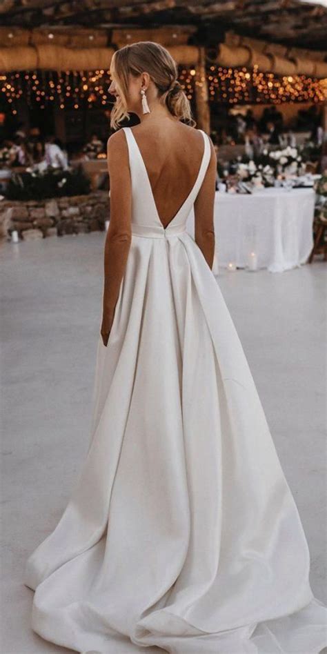 Silk Wedding Dresses For Elegant And Refined Bride Jurk Bruiloft