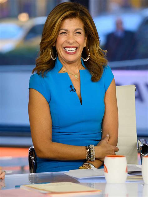 See Hoda Kotbs Hilarious Reaction To Viral Sex Life Shower Scene