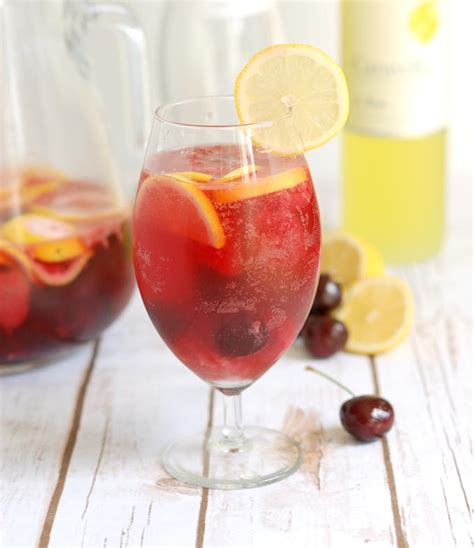 Pink Lemonade Sangria Baking Sense®