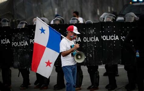 Defensoría Abrió Una Queja Contra La Policía Nacional Panamá América