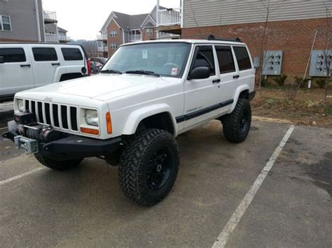 Find Used 1999 Lifted White Jeep Cherokee Xj 4 Door In Barboursville