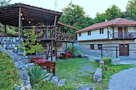 Discover The Charm Of Zlatnite Piramidi Guest House