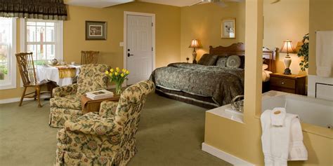 Romantic Getaways In Illinois | 18 Uniquely Crafted Accommodations ...