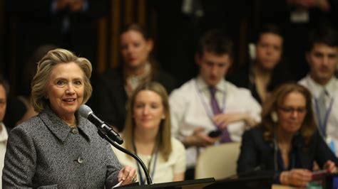 Hillary Clinton On Email Controversy The New York Times